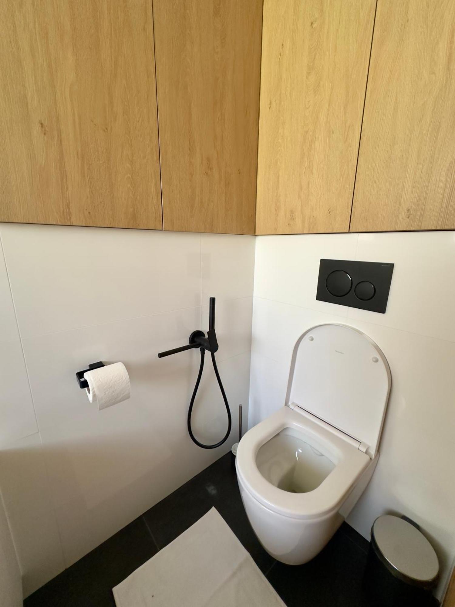 Apartman Olivia Apartment Šamorín Екстериор снимка